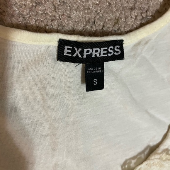Express Ruffle Design cream top size Small - Picture 5 of 7